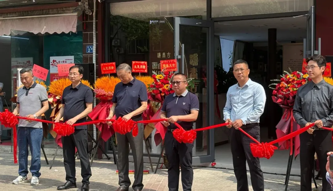 640.webp (4).png 640.webp (4).png