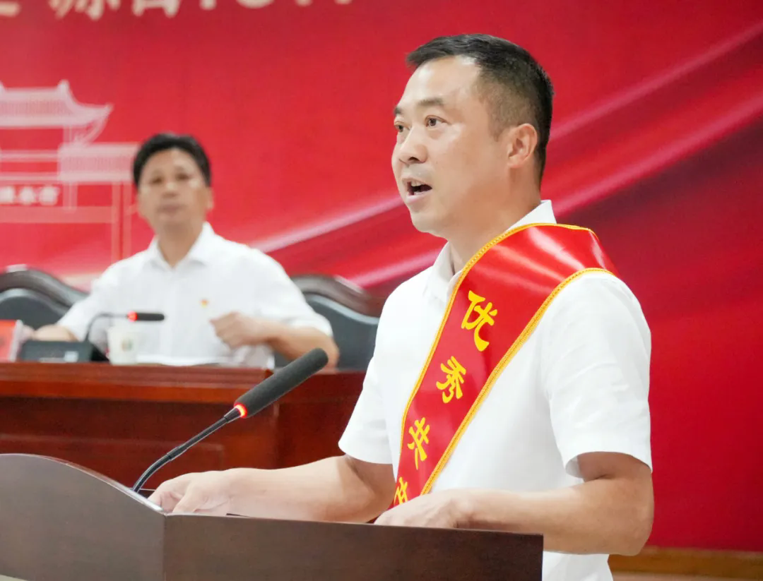 640 (1).webp.png 640 (1).webp.png